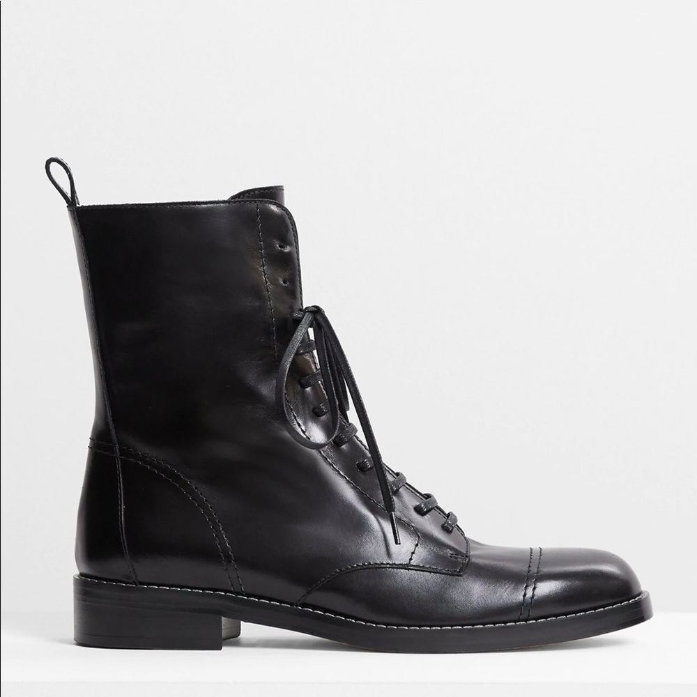 Theory Laced Boot in Satin Leather 39/9 US
